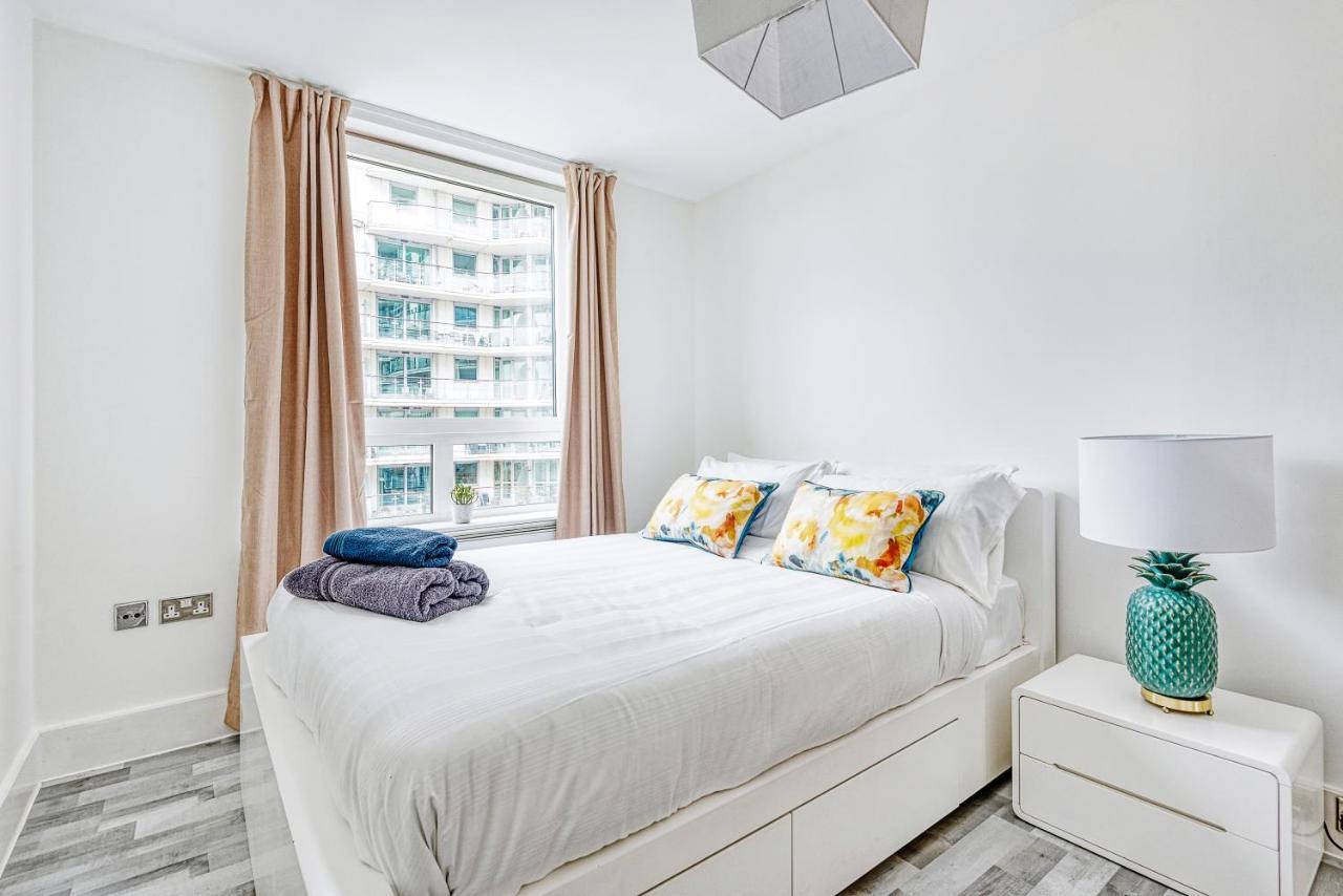 Riverside 2-Bedroom Apartments London Exteriör bild