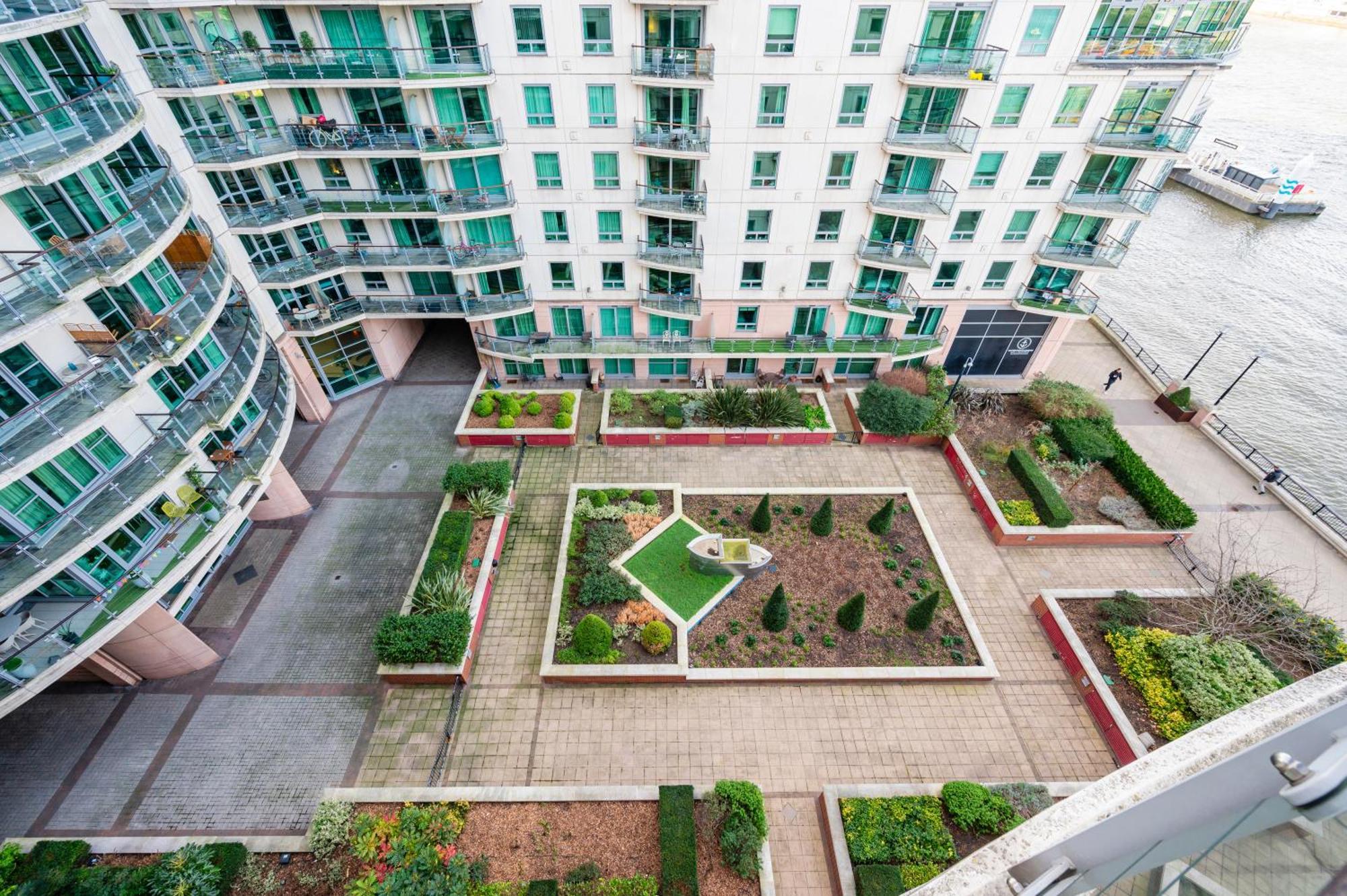 Riverside 2-Bedroom Apartments London Exteriör bild